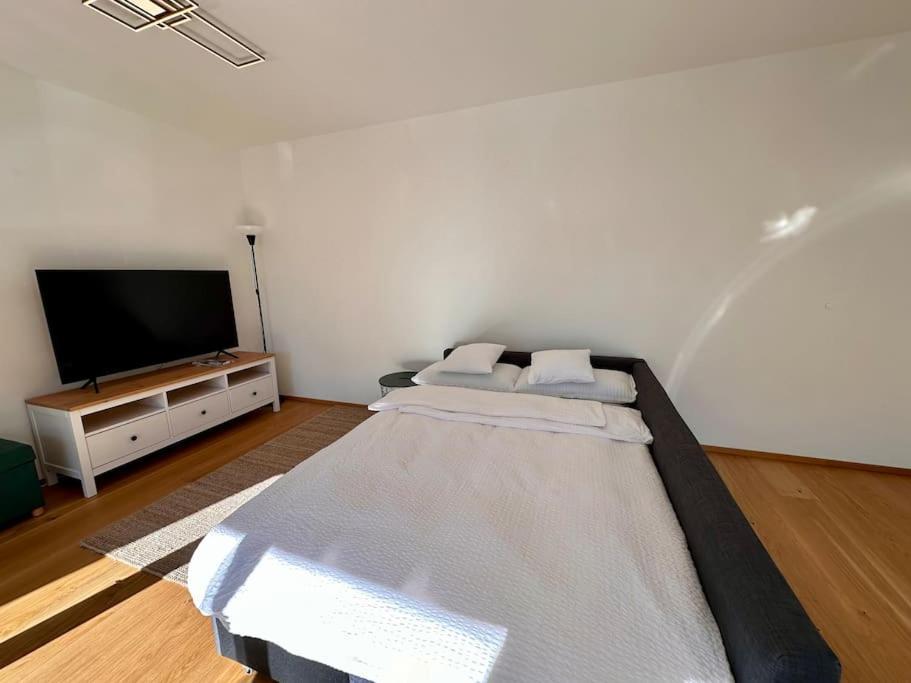 Appartamento Wohntraum Fuer Familien & Geschaeftsreisende Kempten Esterno foto